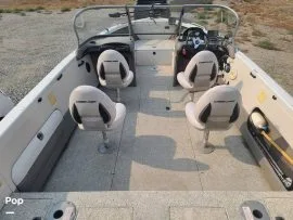 2009, Crestliner, 2150 Sportfish SST