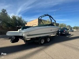 2001, Sea Ray, 230 Signature