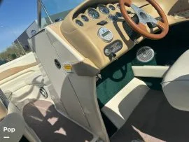 2001, Sea Ray, 230 Signature