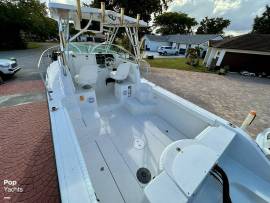 2005, Seaswirl, 2601 Striper