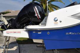 2022, Bayliner, DX2000