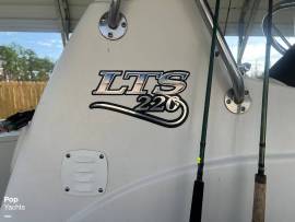 2013, Triton, 220 LTS