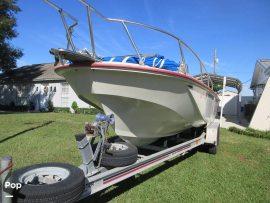 1988, Boston Whaler, 22 Outrage