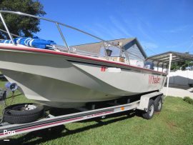 1988, Boston Whaler, 22 Outrage