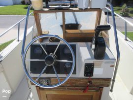 1988, Boston Whaler, 22 Outrage