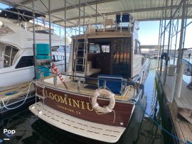 1987, Marinette, 32 Flybridge