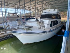 1987, Marinette, 32 Flybridge