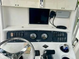 2004, Boston Whaler, 240 Outrage